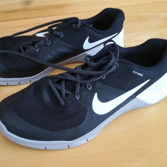 nike metcon size 15